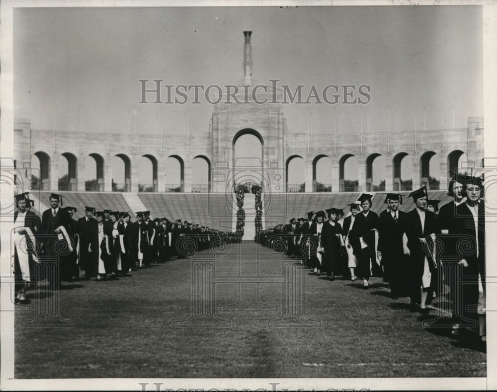 1933 Press Photo University of Southern Calif graduation ceremony