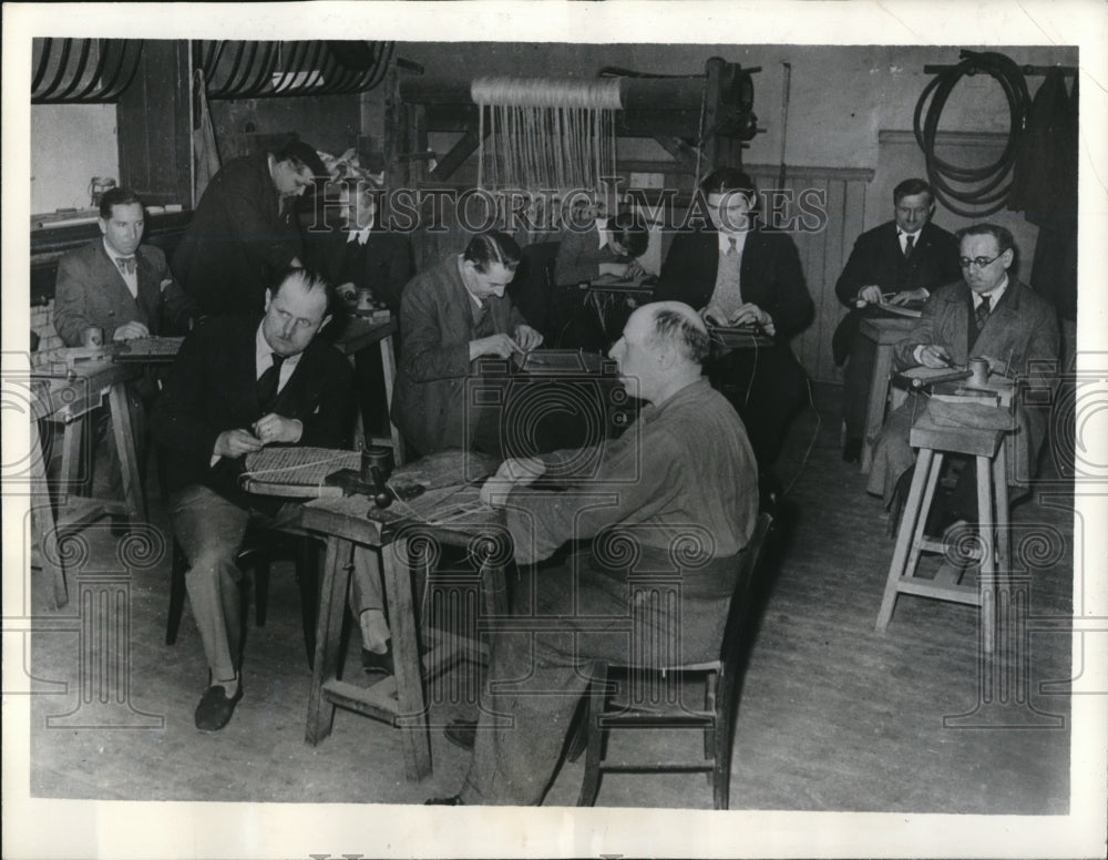 1937 Press Photo Paris France rehab of blind war veterans