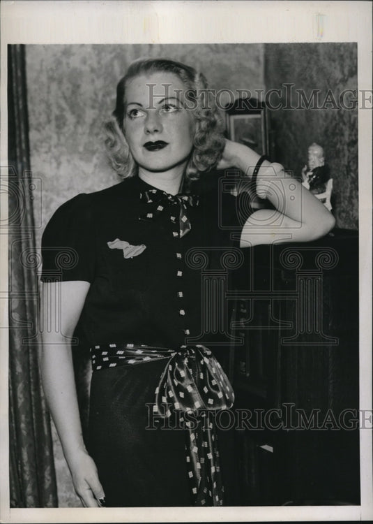 1937 Press Photo Mrs Minnie B McDuffee sued by Isabelle Hallin