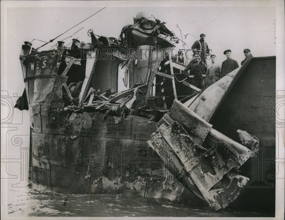 1936 Press Photo British collier Westburn damaged in a collision