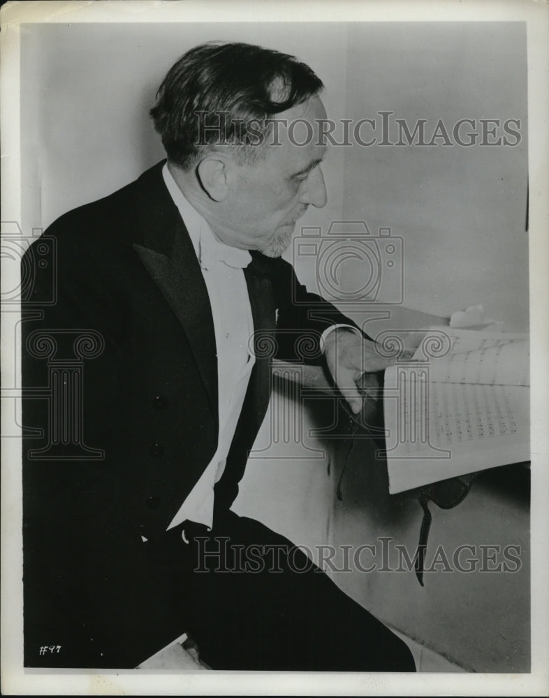 1955 Press Photo Peilea - nex59526