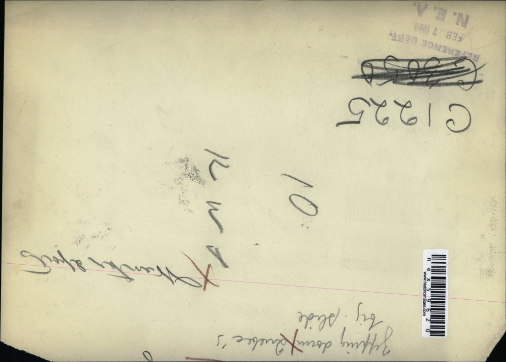 1928 Press Photo People on toboggans sledding at Quebec Canada