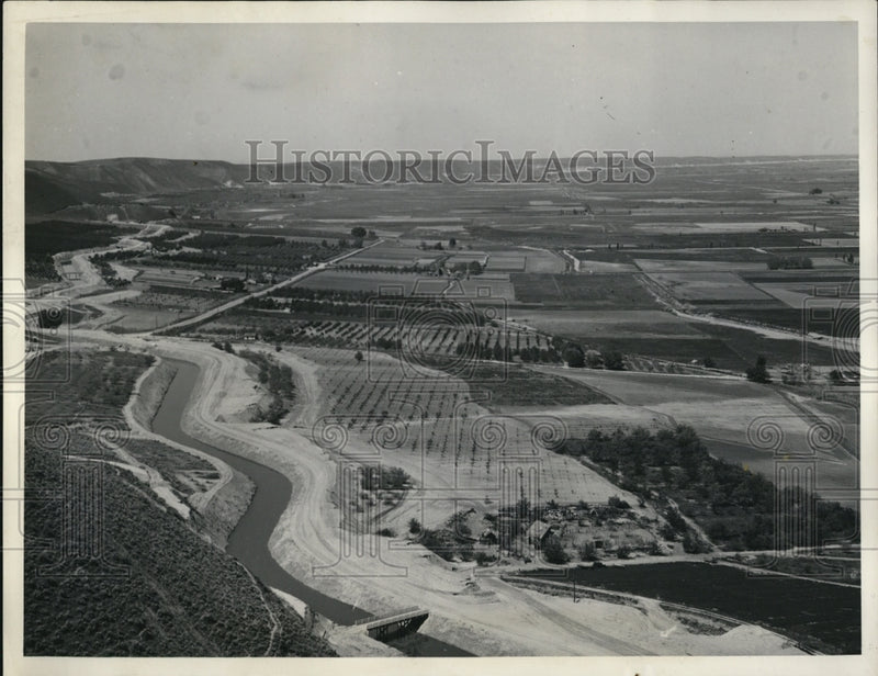 Load image into Gallery viewer, 1938 Press Photo Black Canyon Canal - nex59917
