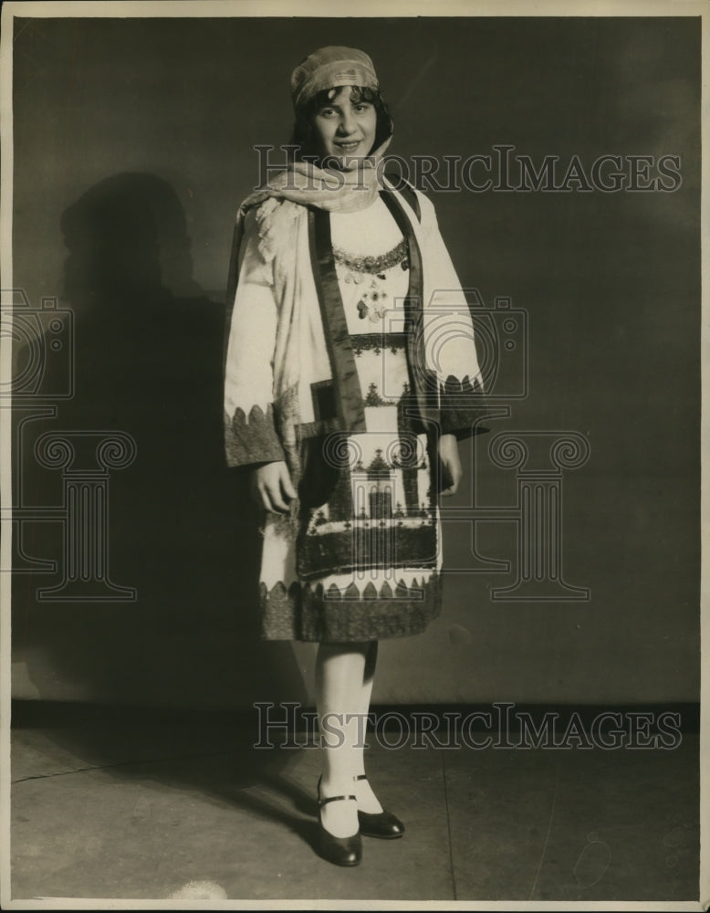 1927 Press Photo Greek Woman in Traditional Costume / Dress