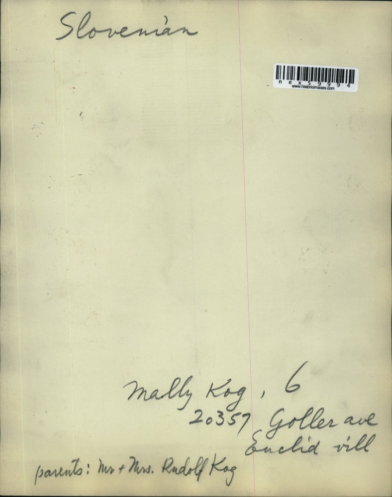 Press Photo Young Slovenian Girl in Traditional Costume / Dress