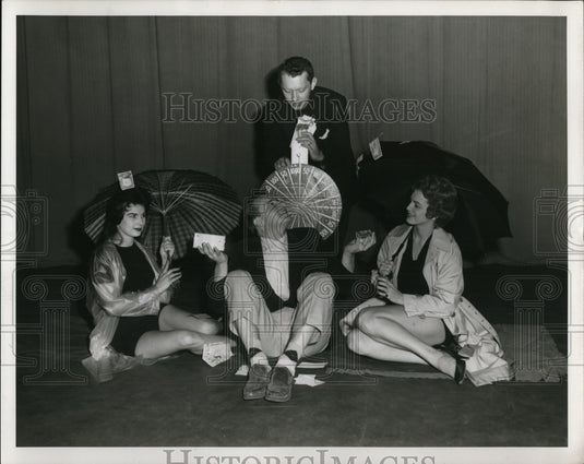 1959 Press Photo Maria Pitro, Pat Fitzgeraldn, Pat Mays, Jerry Healey