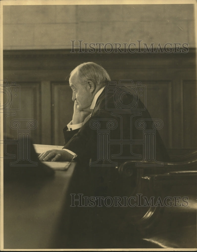 1933 Press Photo Chief Justice Green-Shilds Kings Beach Montreal