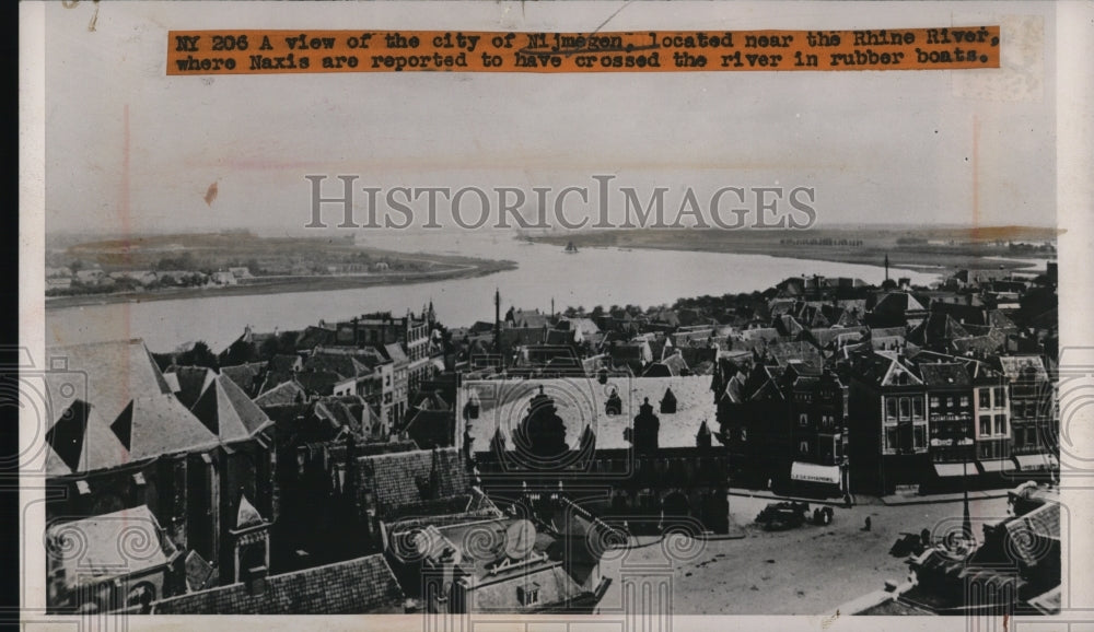 1940 Press Photo View of the city Nijmegen located near Rhine River