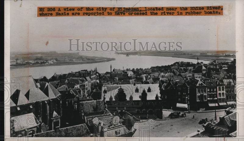 Load image into Gallery viewer, 1940 Press Photo View of the city Nijmegen located near Rhine River
