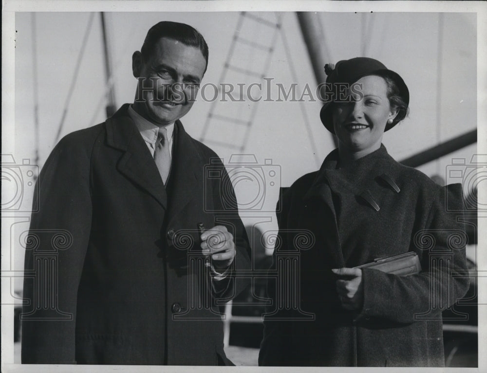 1934 Press Photo George R McCord & bride Josephine O'Reardon
