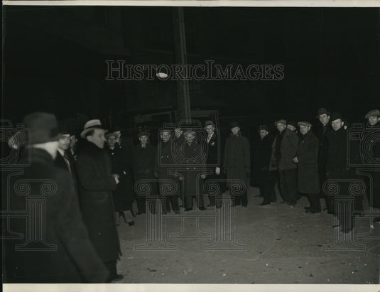 1937 Press Photo General Motors Pickets in Canada Strike