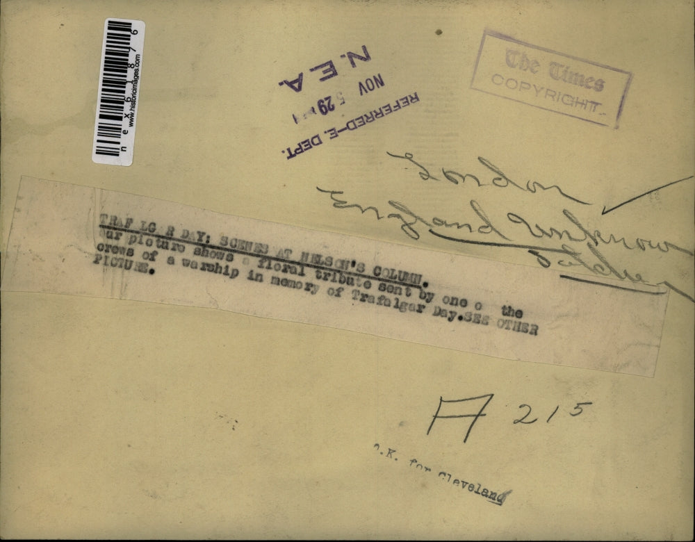 1929 Press Photo Trafalgar Day at Nelson's Column memorial in London