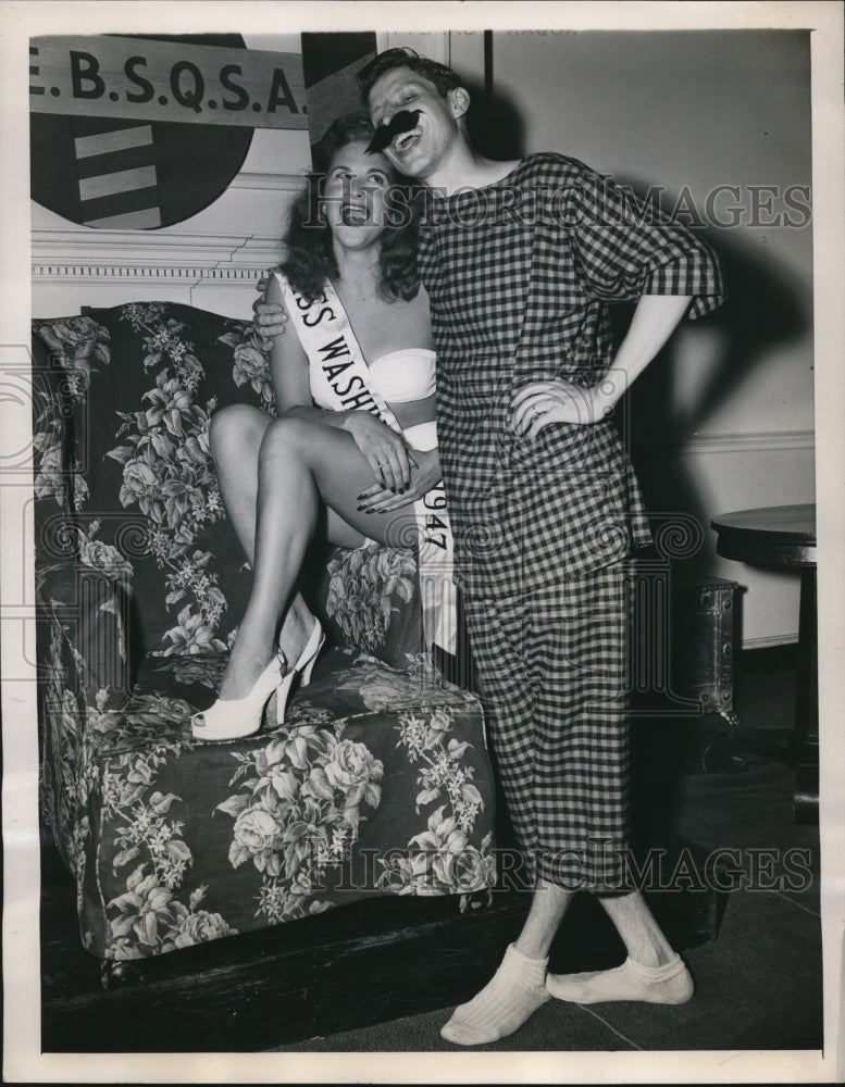 1947 Press Photo Miss Washington Peggy Wilson &amp; Jim Wakefield- Historic Images