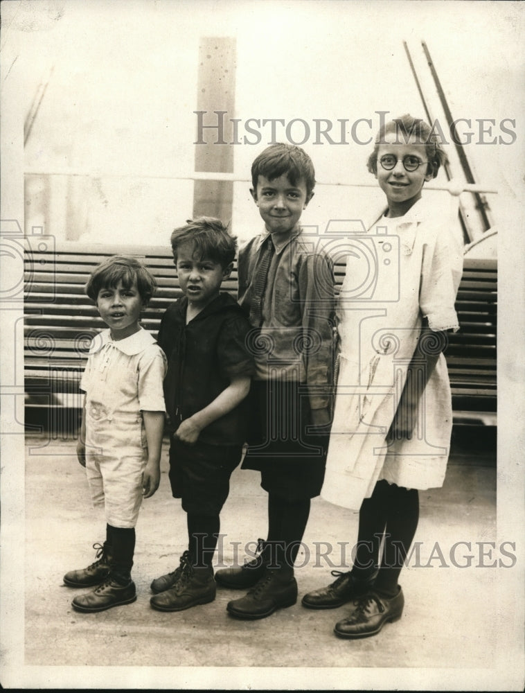 1923 Press Photo New York, Areleft Orphan Children