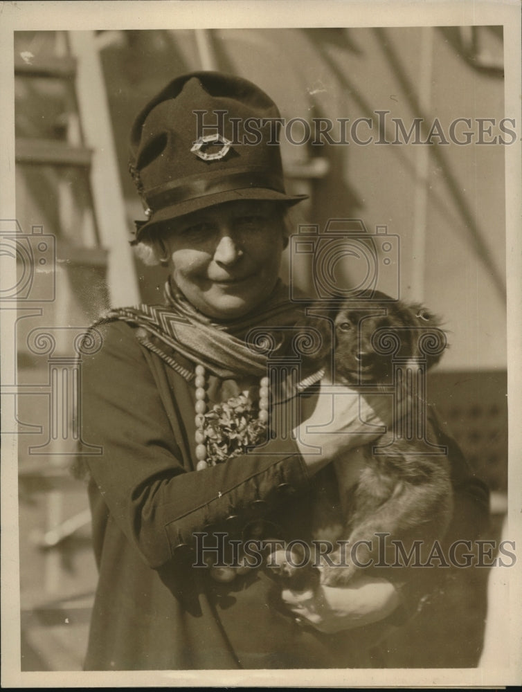 1927 Press Photo Mrs John Prince wife US Minister to Jugoslavia on USS Memphis