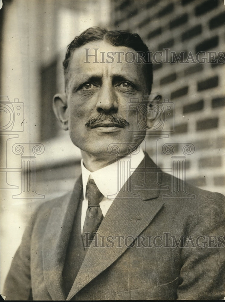 1923 Press Photo Chief pharmacist LW Rider US Navy