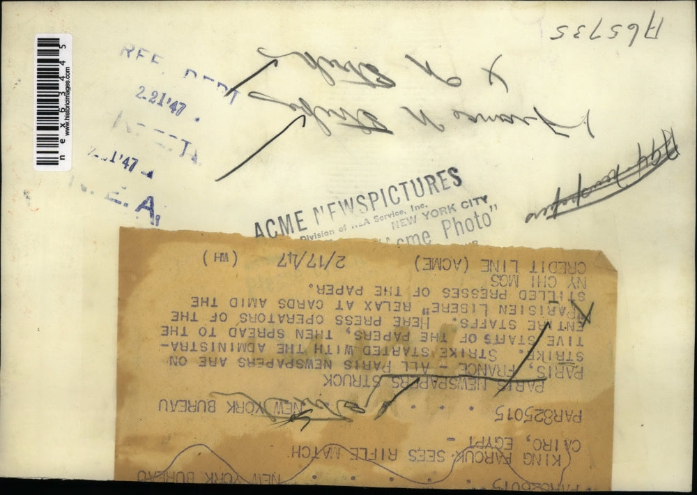 1947 Press Photo Paris France newspaper men on strike in press room - nex63445