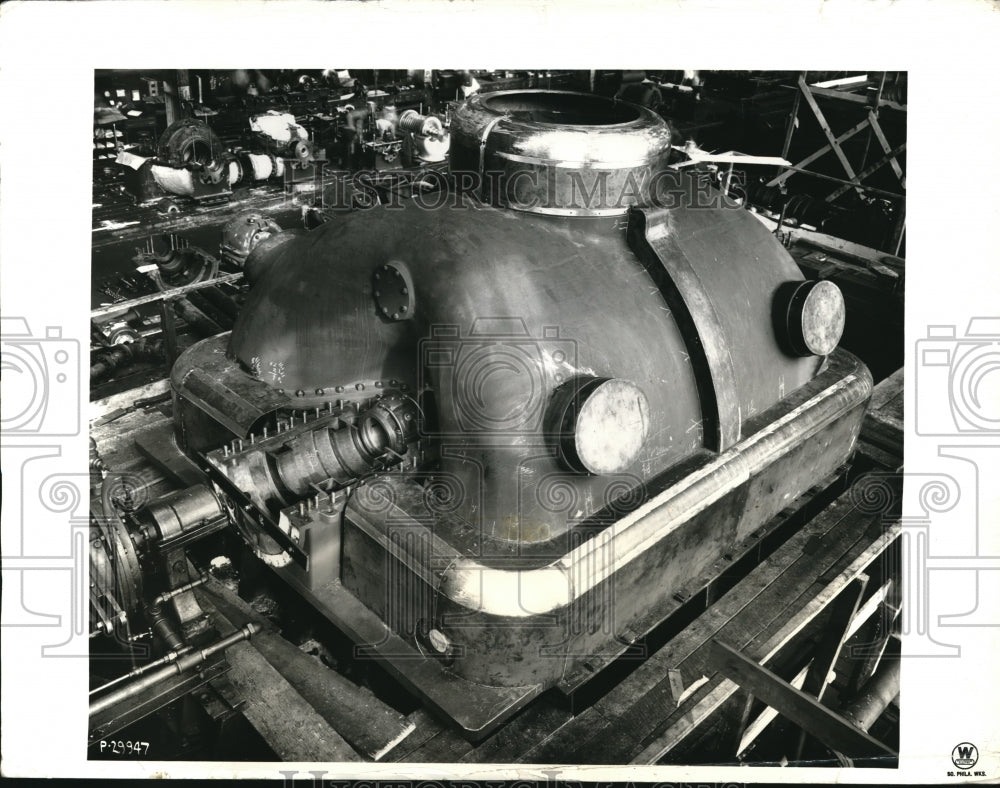 1940 Press Photo Steam Turbine Cylinder Jacket, Westinghouse Electric Company