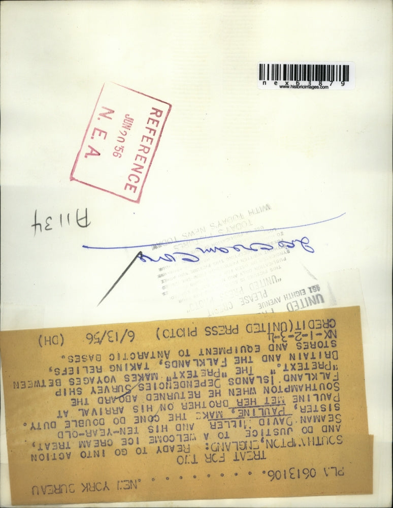 1956 Press Photo Seaman David Miller & his sister 10-year-old Pauline