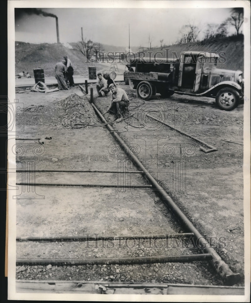 Load image into Gallery viewer, 1946 Press Photo Snow-Melting Driveway Construction, American Cyanamid Company
