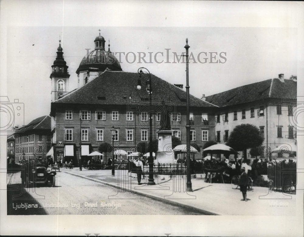 1934 Press Photo Ljubljano Jugoslavia typical street scene