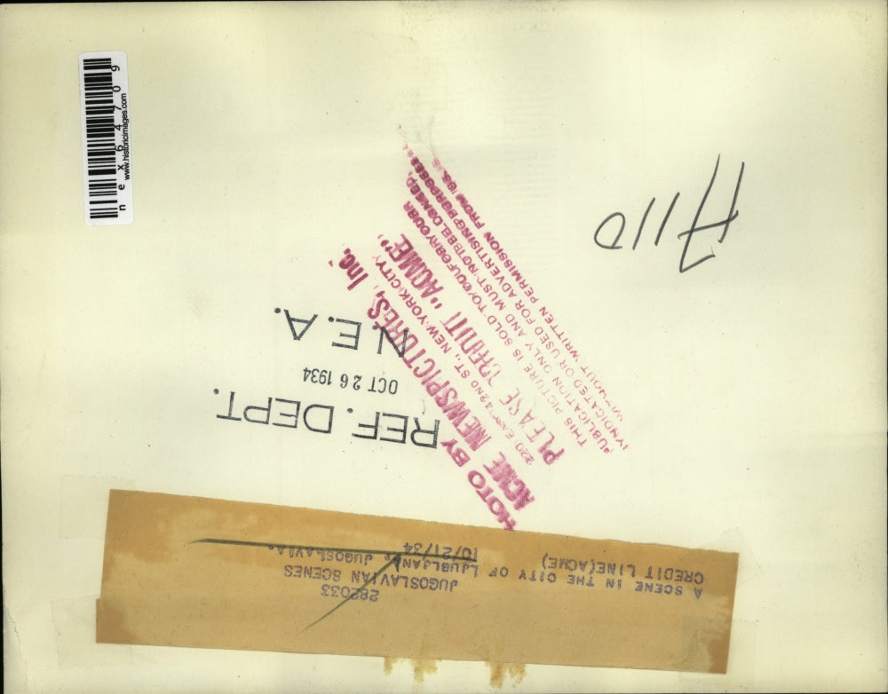 1934 Press Photo Ljubljano Jugoslavia typical street scene