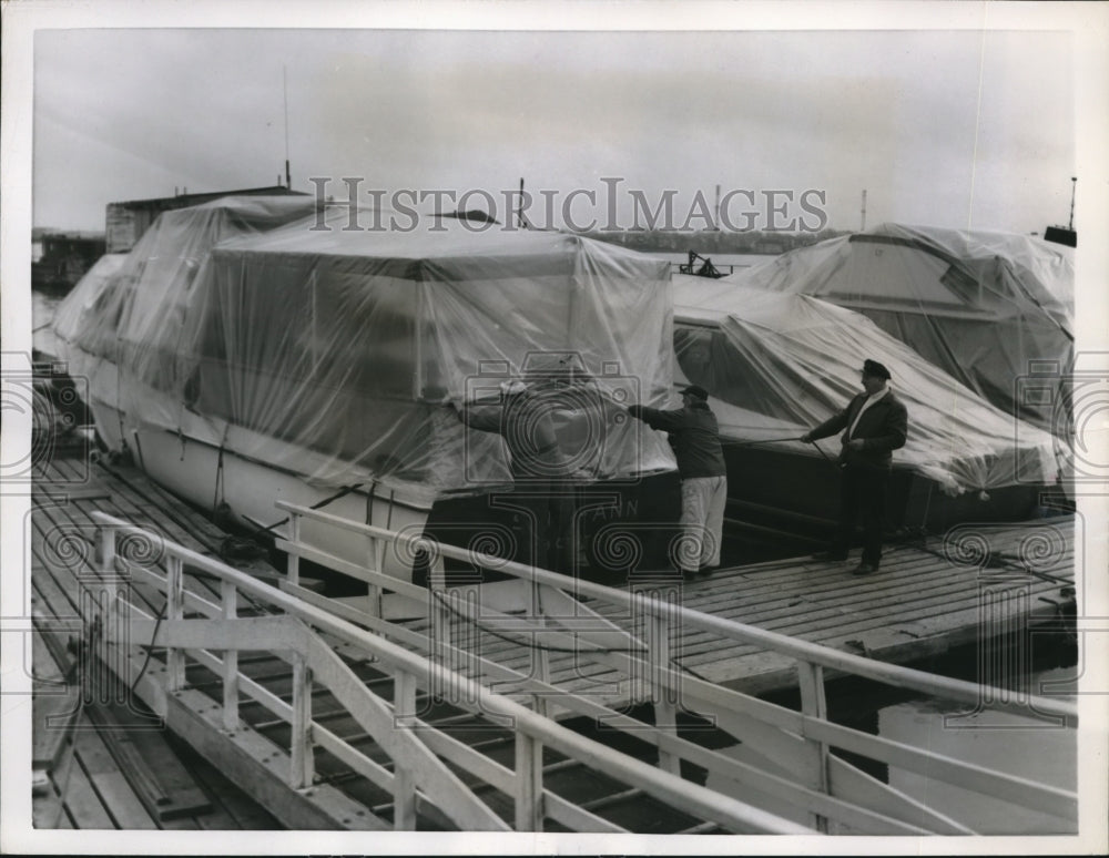 1955 Press Photo Boston Mass Yacht basin boats wrapped for storage