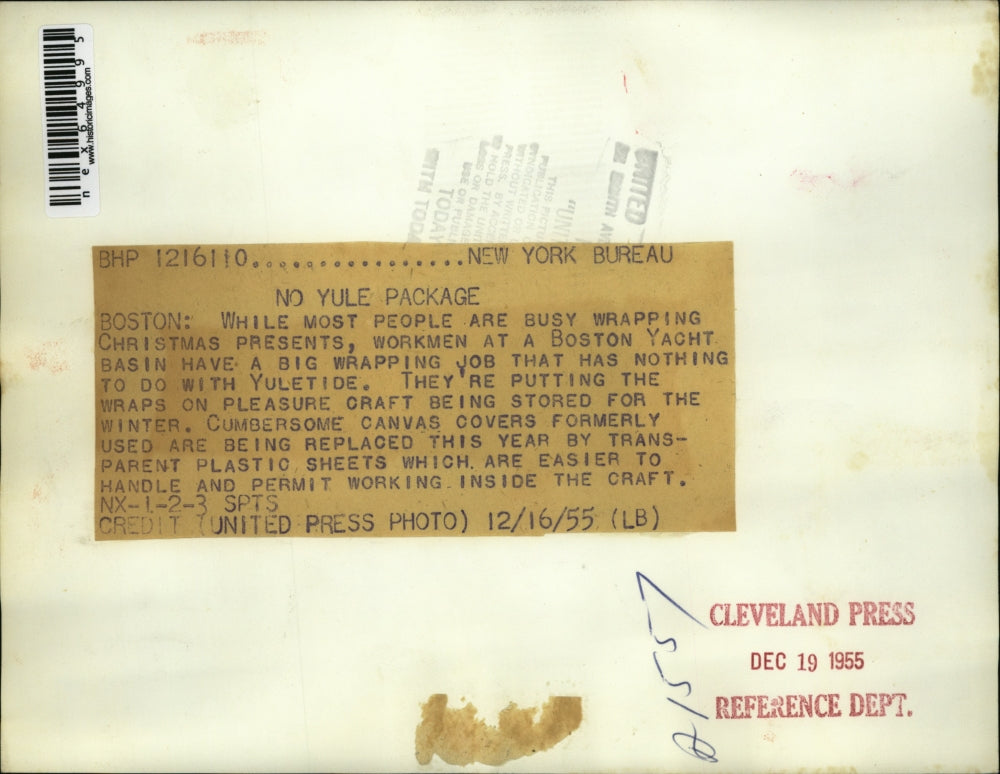 1955 Press Photo Boston Mass Yacht basin boats wrapped for storage