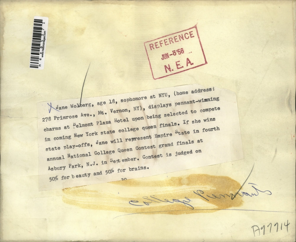 1956 Press Photo Jane Wolberg at NYU, competes in College Queen finals