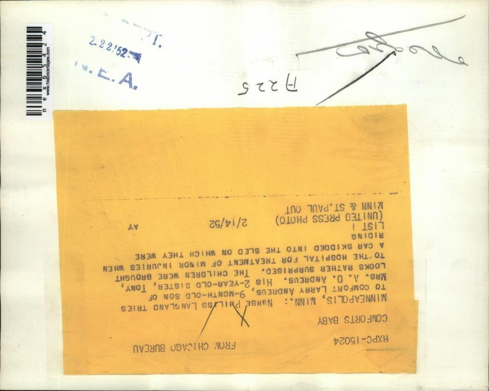 1952 Press Photo Minneapolis MN Nurse P Langland, babies Larrym Tony Andreus