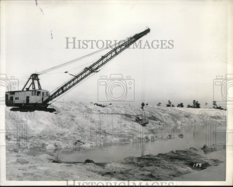 Load image into Gallery viewer, 1936 Press Photo Florida Ship Canal Construction
