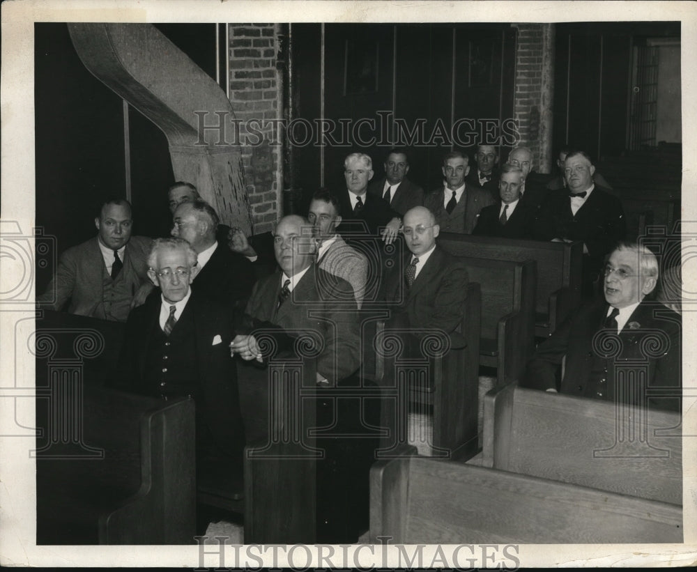1931 Press Photo Mayors Meeting County Jail With George Goette, James Colonel