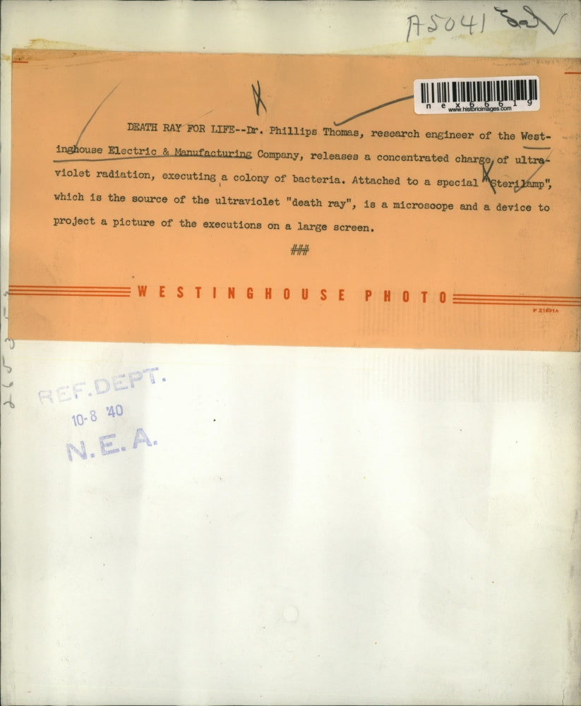 1940 Press Photo Westinghouse Lab,Dr Thomas ultraviolet ray kills bacteria