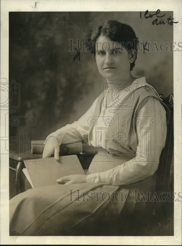 1919 Press Photo Margaret W. Stewart recently admitted to practice before the