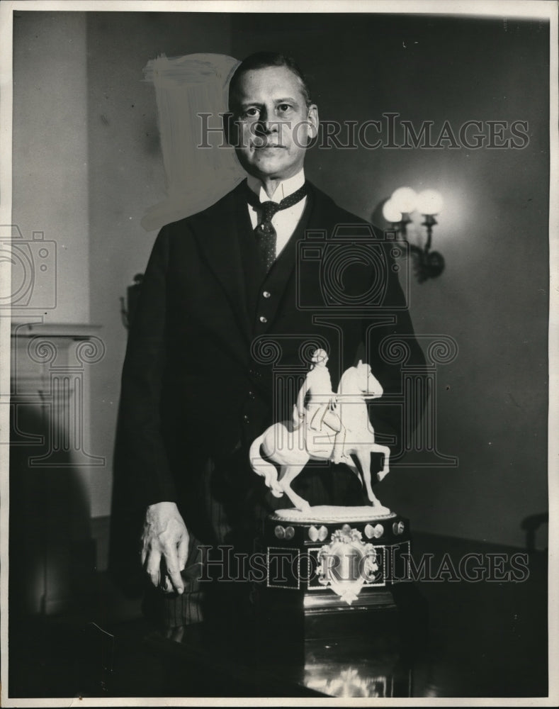 Load image into Gallery viewer, 1932 Press Photo Minister Edgar L.G. Prochnik of Austira in the United States.

