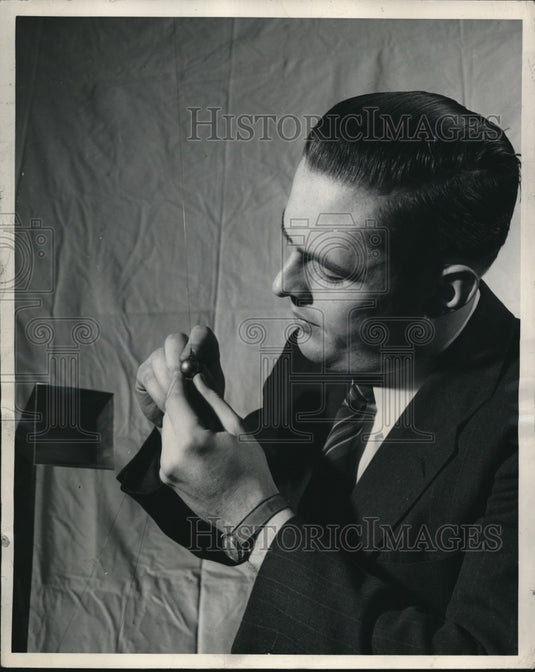 1948 Press Photo Westinghouse lab, radar waves blocked by rain/weather tested