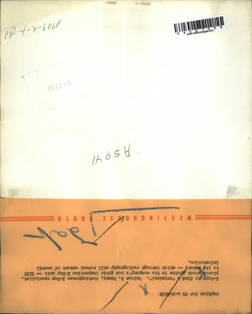 1952 Press Photo Walter R. Hampe, Westinghouse X-Ray Specialist