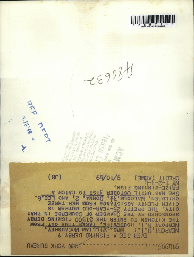 1949 Press Photo Mrs William McCaughey & kids win fishing prize