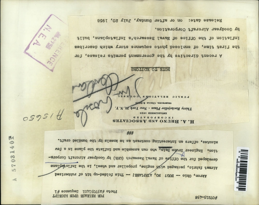 1956 Press Photo Akron Ohio Inflateplane & engineer Bruce Bain at Goodyear