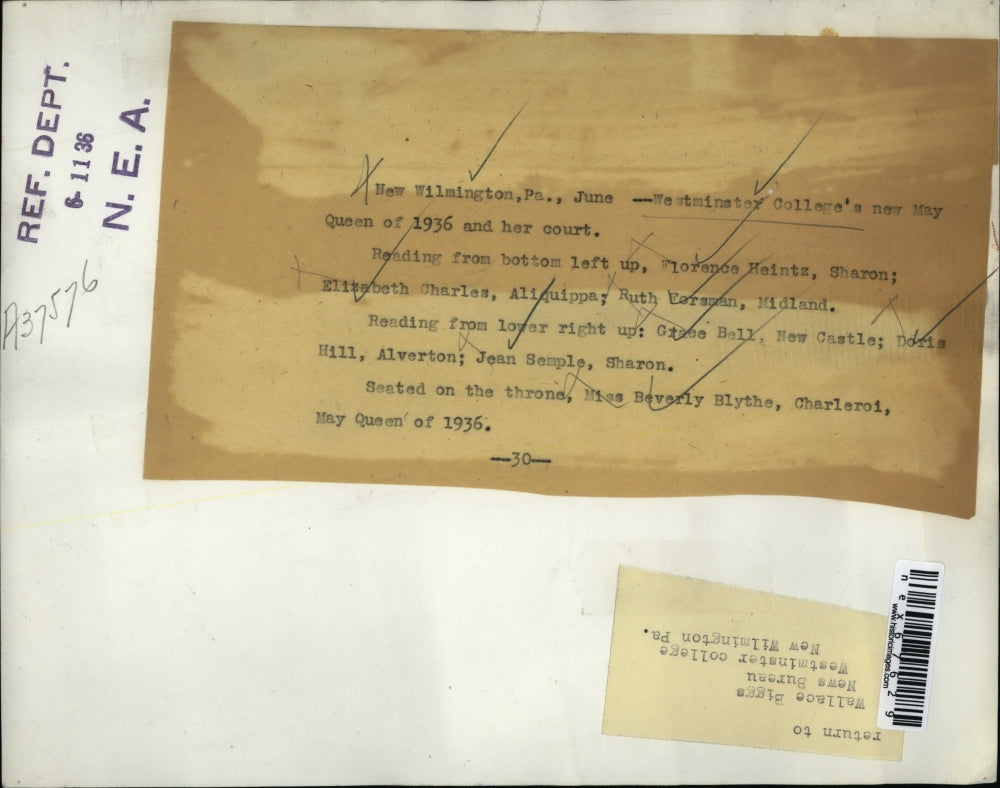 1936 Press Photo Westminster College's new Queen, Beverly Blythe with her court