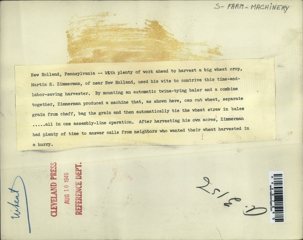 1949 Press Photo Martin S. Zimmerman's time-and-labor -saving harvesting machine