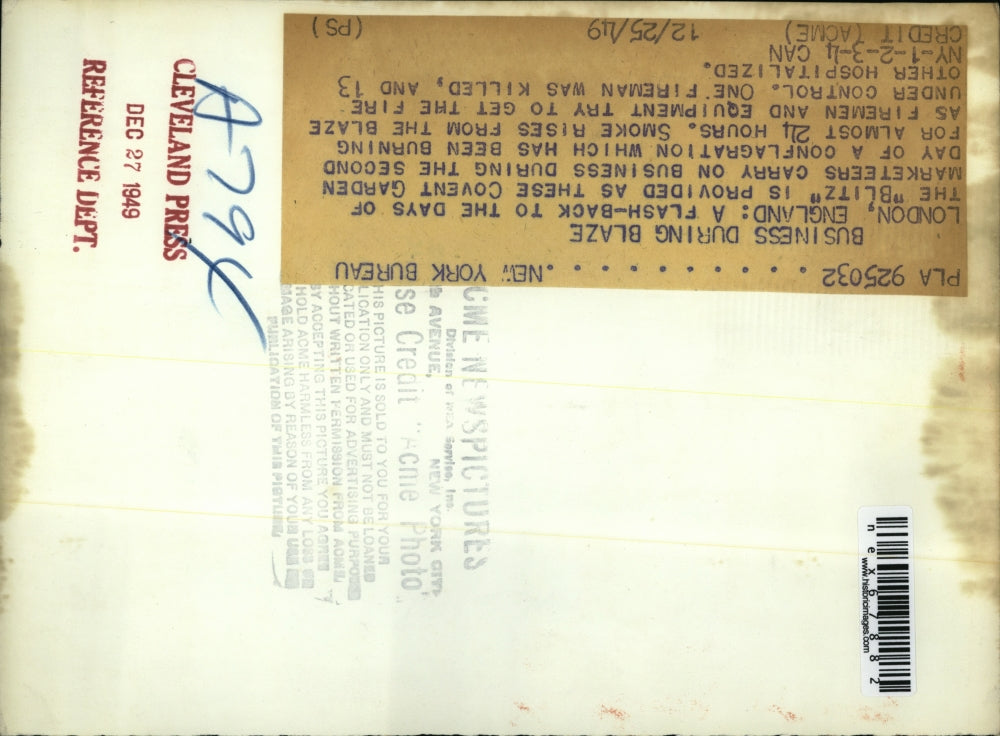 1949 Press Photo London Blazenear Covent Gardens in London England