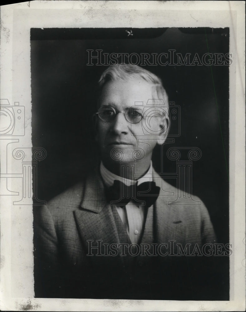 1930 Press Photo Judge Arthur G Sutton - nex67940