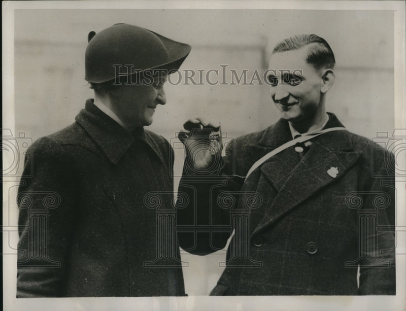 Load image into Gallery viewer, 1941 Press Photo London John Reynolds Civil Defense worker &amp; his mom
