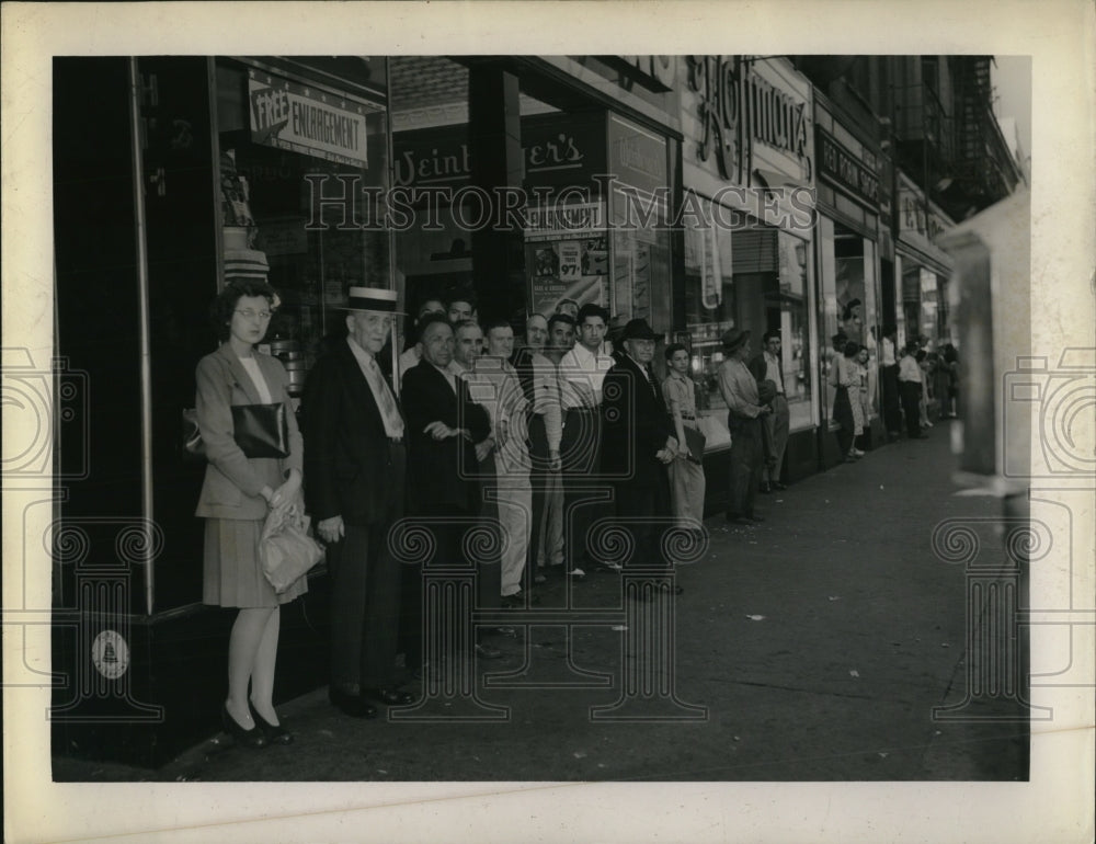 1943 Press Photo Civilian Defense air raid alert drill in Cleveland
