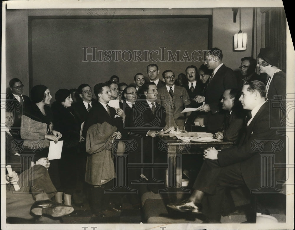 1930 Press Photo NYC Harold Riegelman Asst Atty Gen & election inspectors