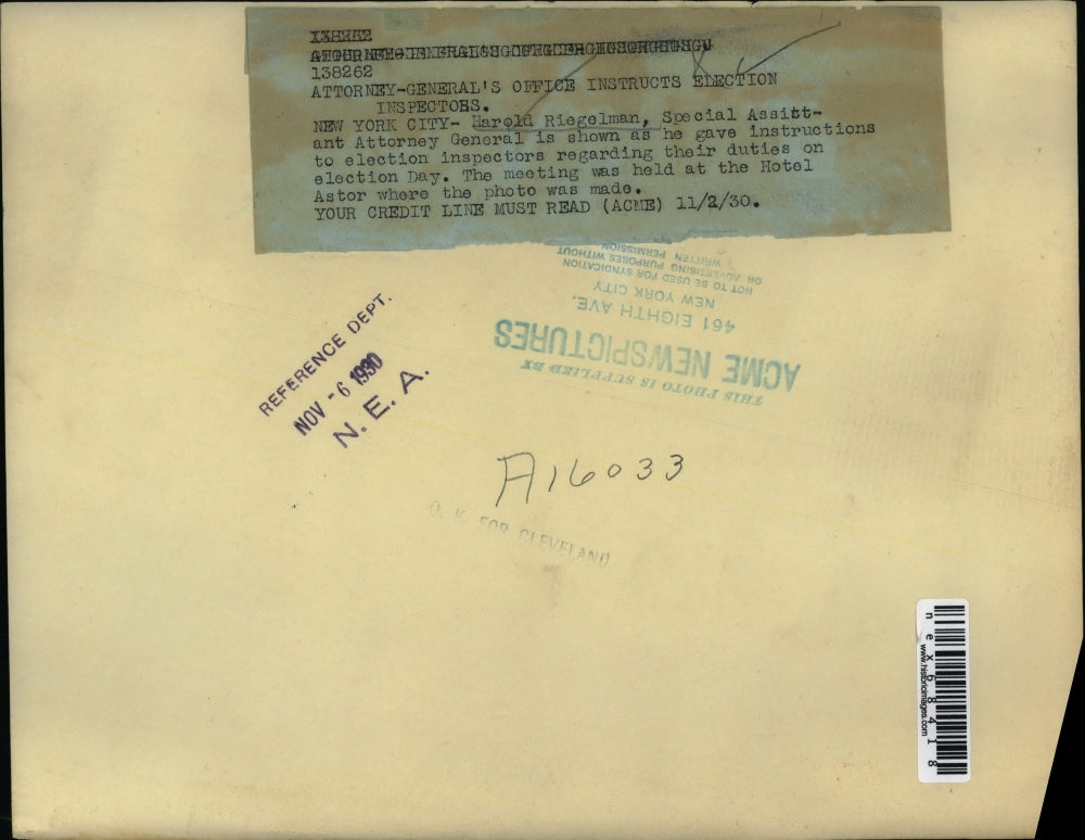 1930 Press Photo NYC Harold Riegelman Asst Atty Gen & election inspectors