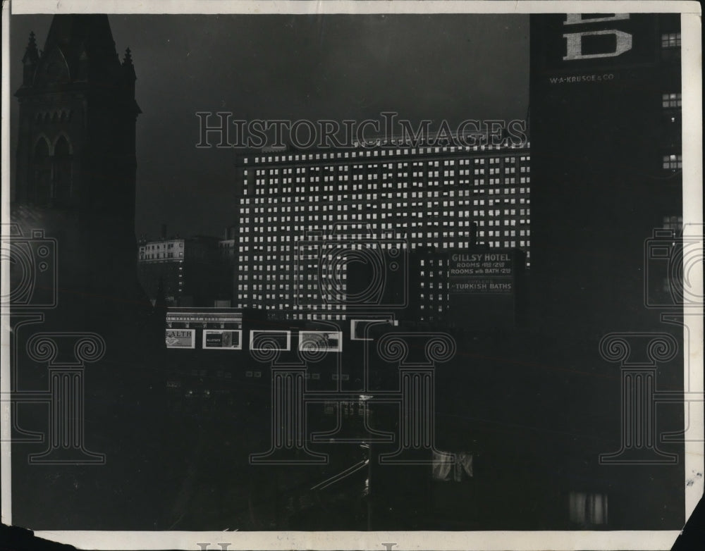 1931 Press Photo Downtown Cleveland Ohio as a storm nears
