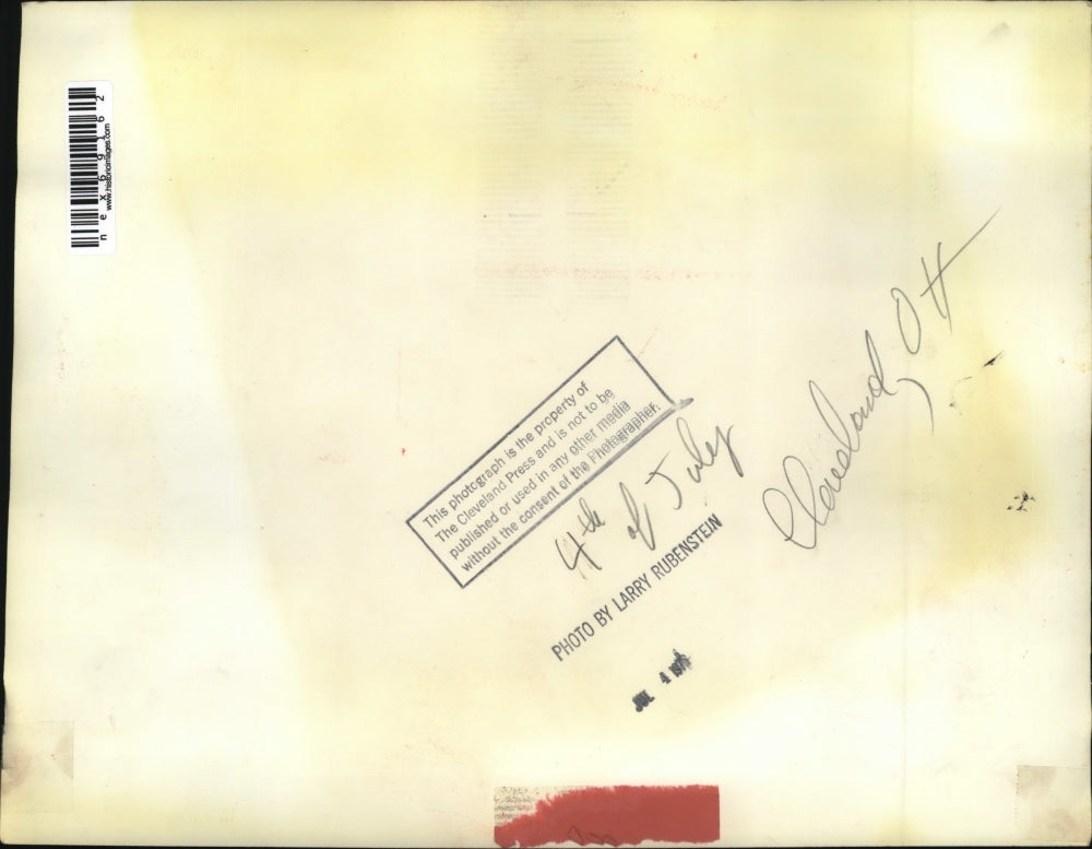 1976 Press Photo 4th of July fireworks over Cleveland Ohio