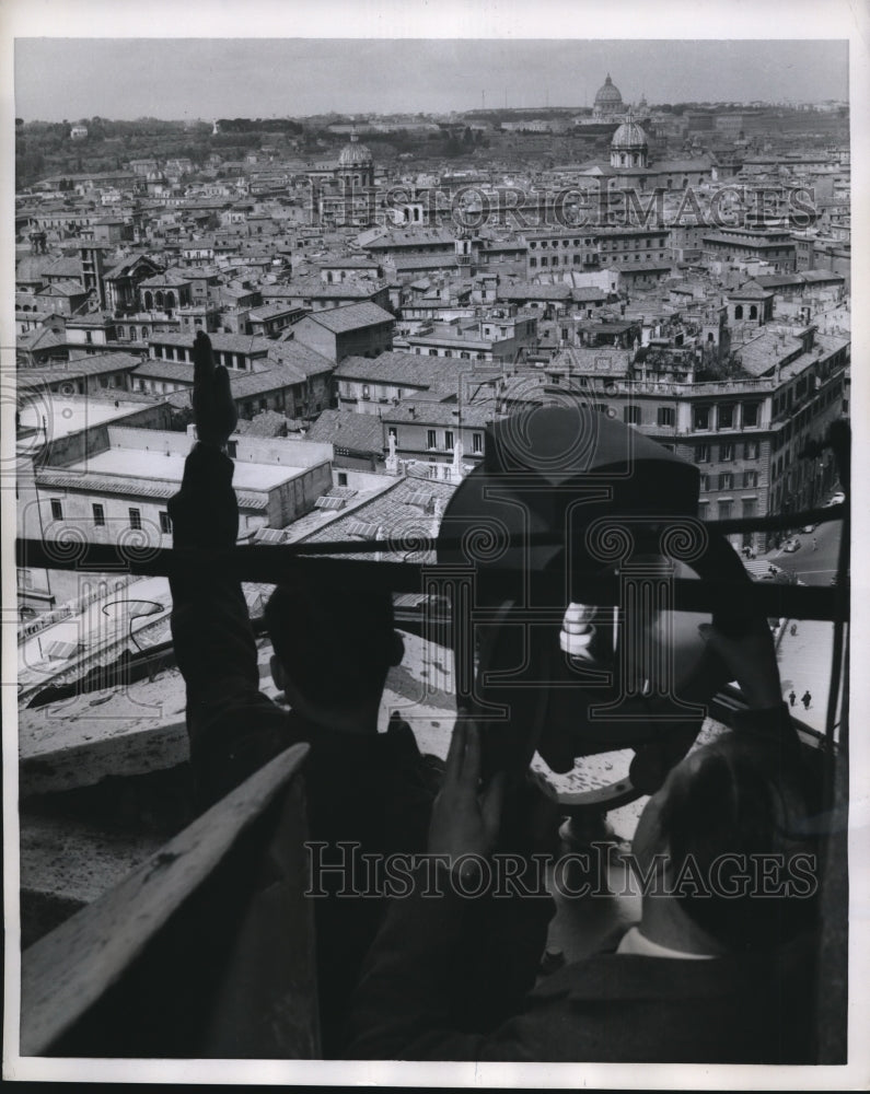 1959 Press Photo Signal lights of artillery post near St Peter's Bascilica in Ro